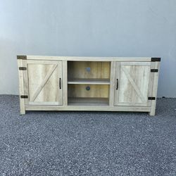 Tv stand (FREE DELIVERY)