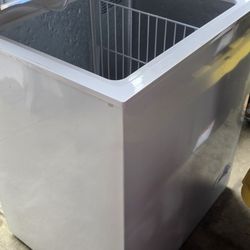 Magic Chef Chest Freezer