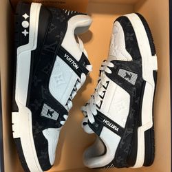 Authentic Louis Vuitton Trainers 