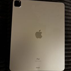 iPad Pro (5th generation) (12.9inch)