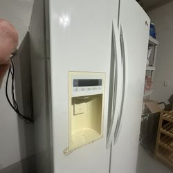 LG Refrigerator 