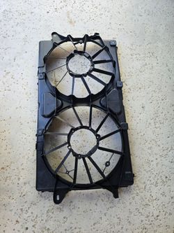 A-Premium Radiator Cooling Fan Shroud Compatible with Chevrolet & GMC