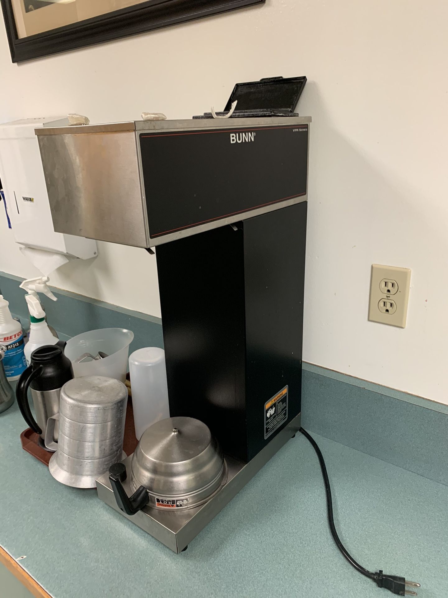 Bunn commercial coffee maker for Sale in Fairfield, CA OfferUp