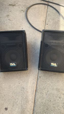 Dos Monitores Seismic Audio