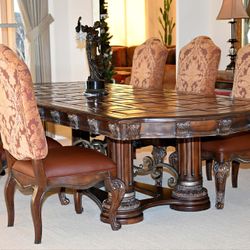 Seats 8 - Large 10’ Italian Wood Dining Room Table