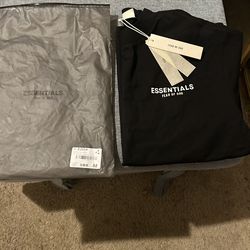 Essentials Shirt 1of1