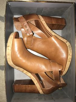 Ralph Lauren size 8 wedges