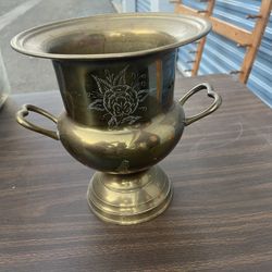 Vintage/ Antique Brass Ice Bucket 