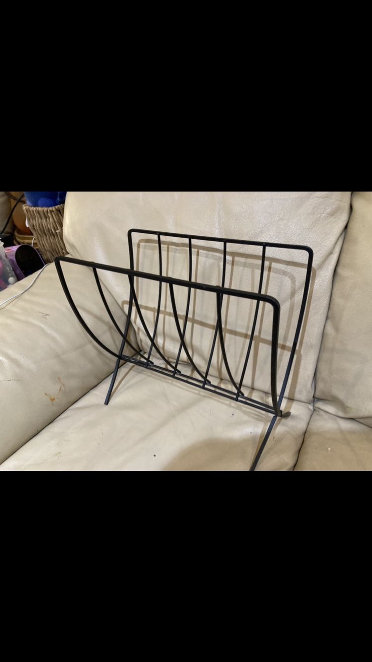 YES ITS AVAILABLE, Metal Folding Magazine Rack