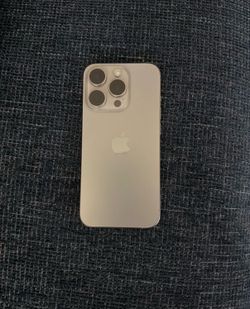 iphone 15 pro 128 gb