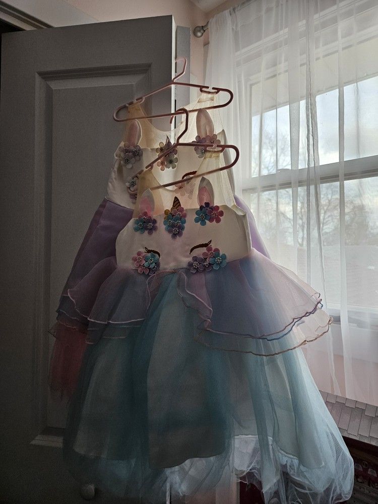 🦄 Girls Dresses