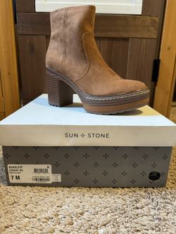Brown Booties 7m