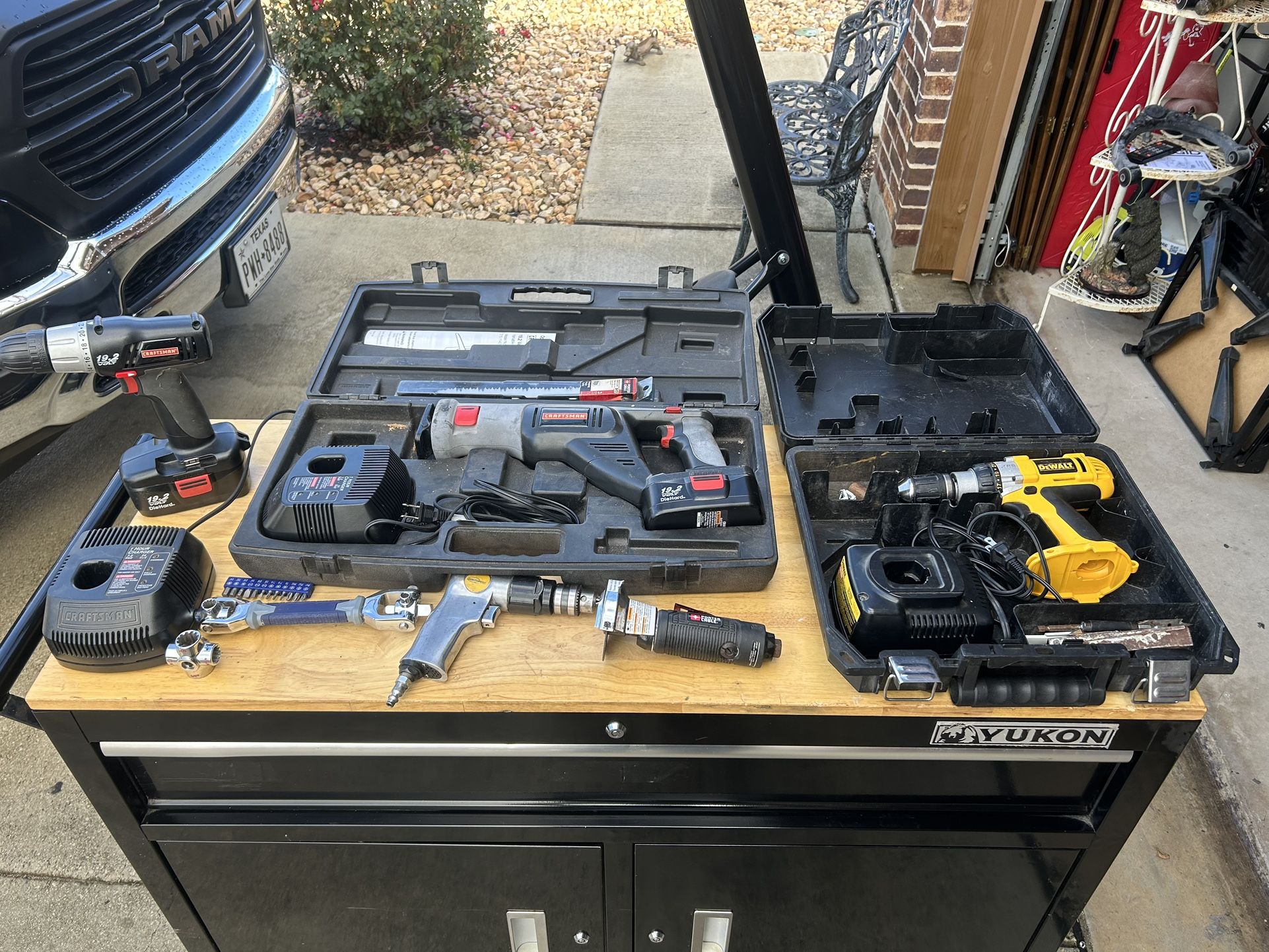 Toolbox with tools. Excellent condition. Used for a few months. $450 OBO