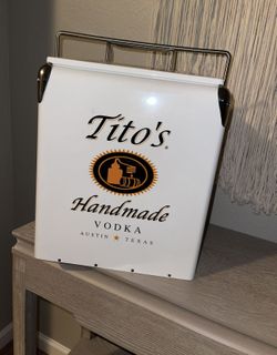 Tito's  - Metal Ice Chest