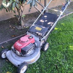 Honda mower