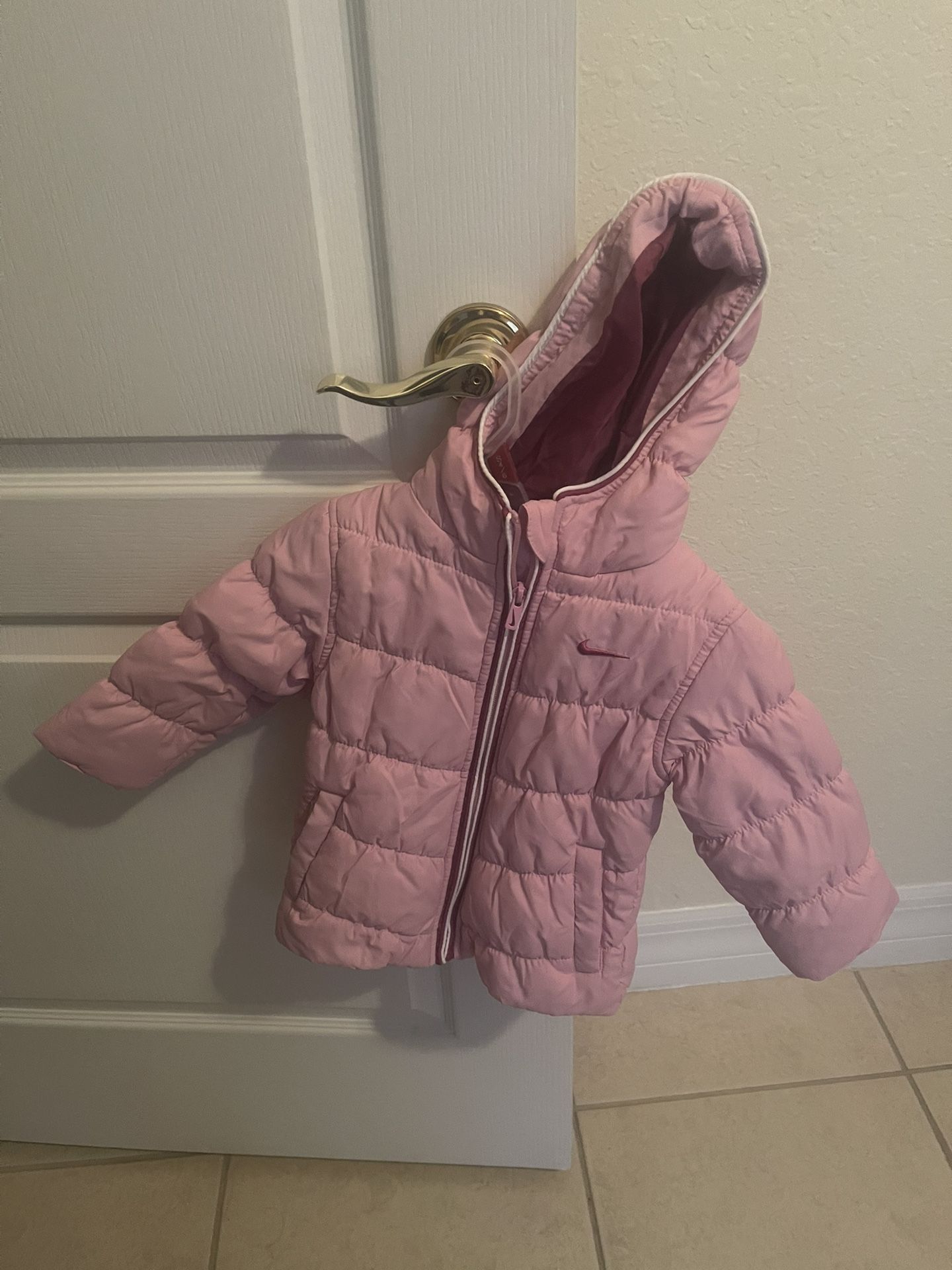 Nike Puffer Jackets Girls Great Condition Size 2 Pink