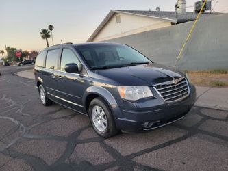 2008 Chrysler Town & Country