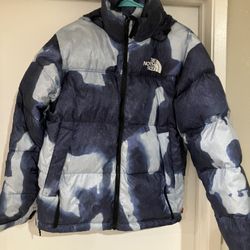Supreme The North Face Bleached Denim Print Nuptse Jacket