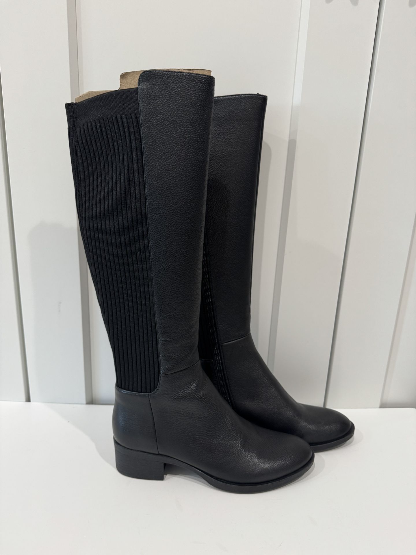 NEW Kenneth Cole New York, Size 7.5, Levon Knee High Black Boot