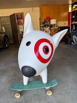 Rare Bullseye Target Dog Statue👍