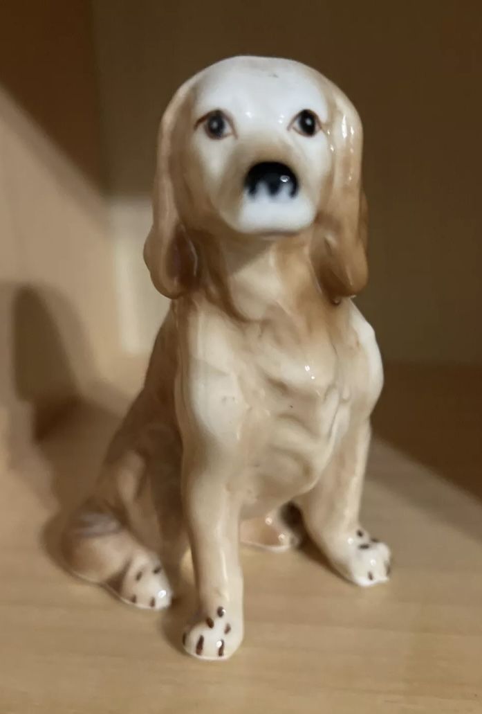 Vintage Brown Sitting Porcelain Dog w/ the Cutest Face 3.5" Bone China