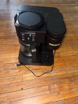 Keurig K-Duo Coffee Maker Used Once w/ 72oz Reservoir