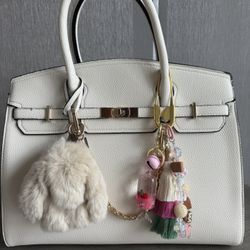 Werkin Walmart Tote.  The Viral Bag Sensation. In Cream/Off White.