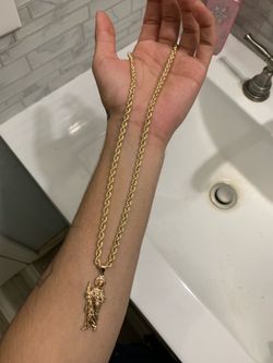 10k gold chain and pendant