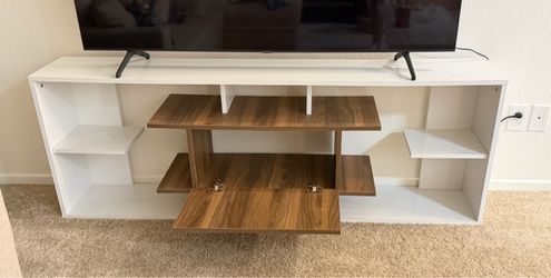 TV stand for up to 78" screens