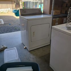 Amana Washer Machine & Electric Dryer