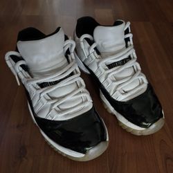 Jordan 11 low size 9❗️