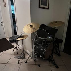 Drum Set 