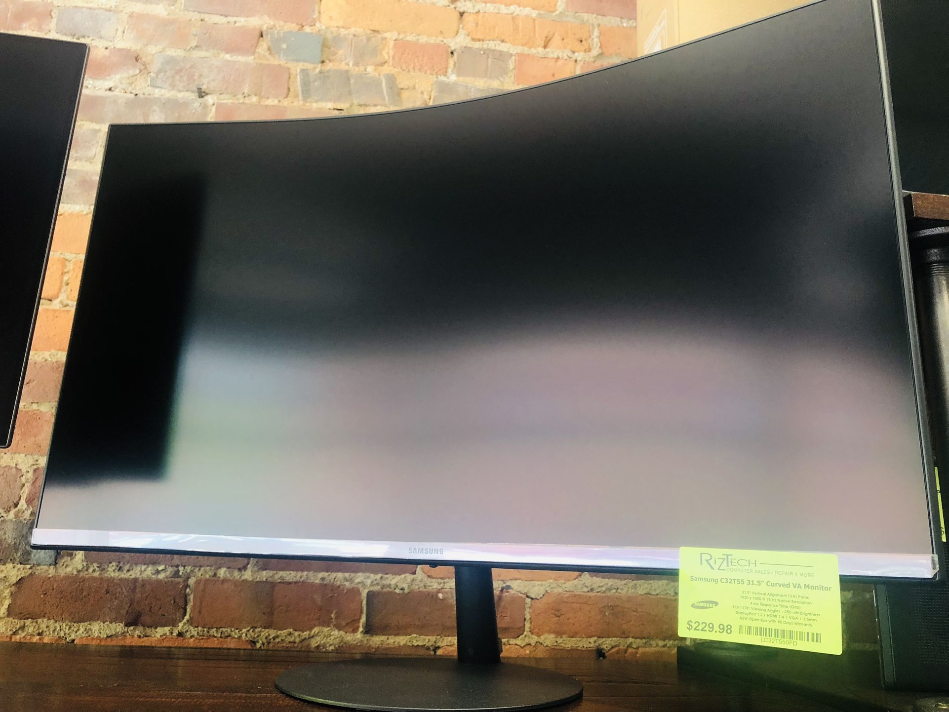 Samsung C32T55 31.5" Curved VA Monitor