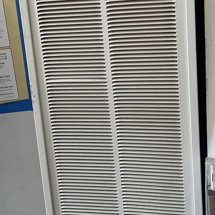 Housewarmer Wall Mount Indoor Natural Gas Convection Heater for Sale in Las  Vegas, NV - OfferUp
