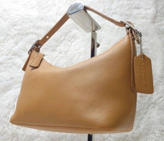 Vinage Coach 9844 Shoulder Bag New Light Brown Leather