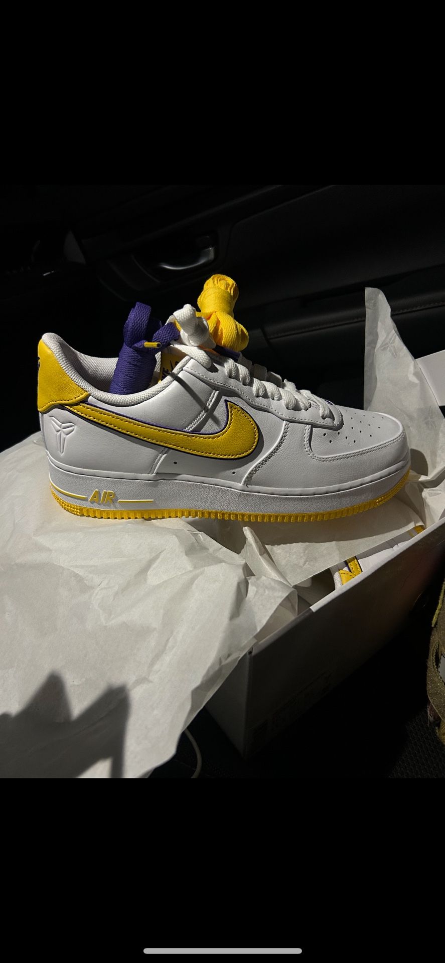 Kobe AF1 White