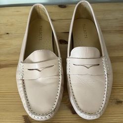 Talbots Leather Blush Pink Driver Loafers 8.5M - Women's 