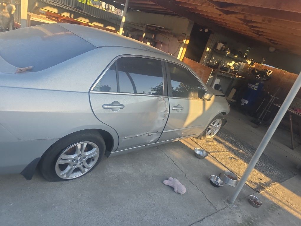 07 Accord  Part Out. 