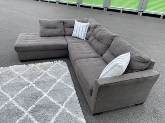 FREE DELIVERY Lane Home Solutions Pasadena Gray Living Room