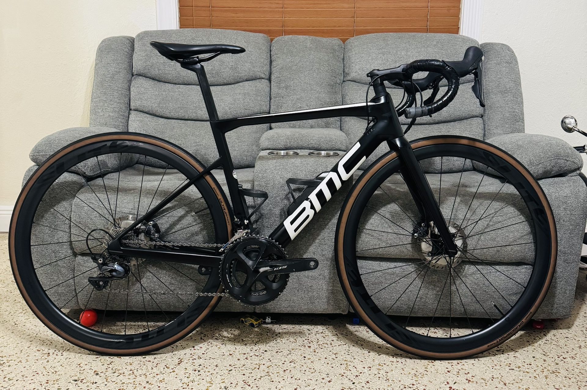 2023 BMC SLR_ Full Carbon Road Bike 51 Cm