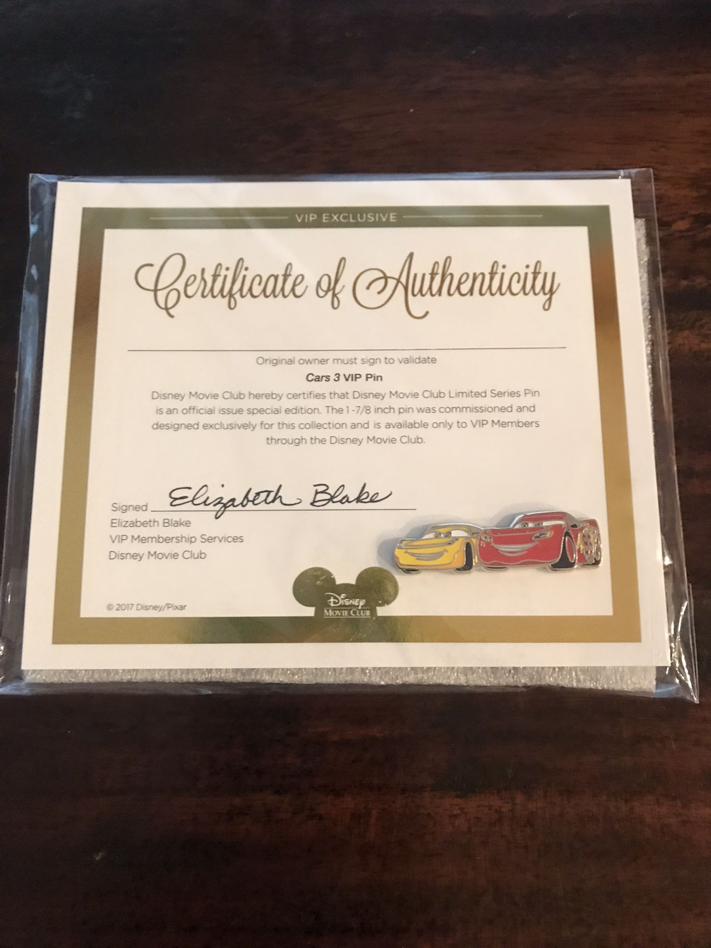 New Disney’s Cars 3 Limited Edition DMC Trading Pin & Certificate