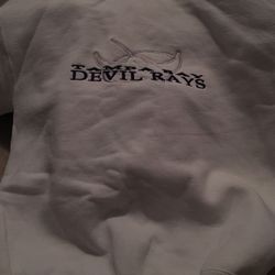 New w/o tags white Tampa Bay Devil Rays sweatshirt. Mens Size Medium