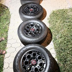 Set Of 18” Original TRD Wheels 