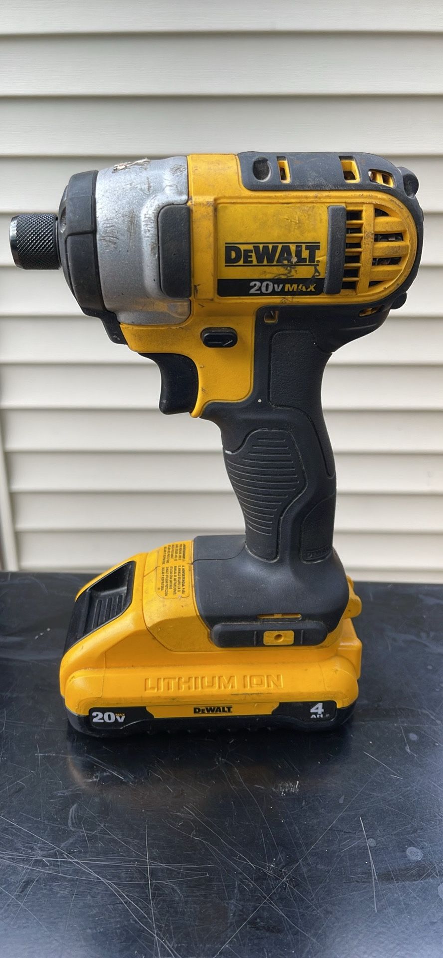 DeWalt 20v Max driver + battery