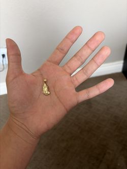 Gold Hand Pendant