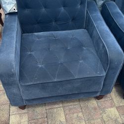 Queen Sofa Bed Blue Velvet And 2 Chairs And Center Table