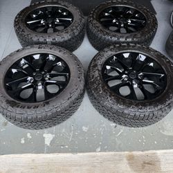 20” OEM Jeep Gladiator Nighthawk Wheels