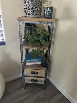 Very Nice Bookshelf/bookcase.