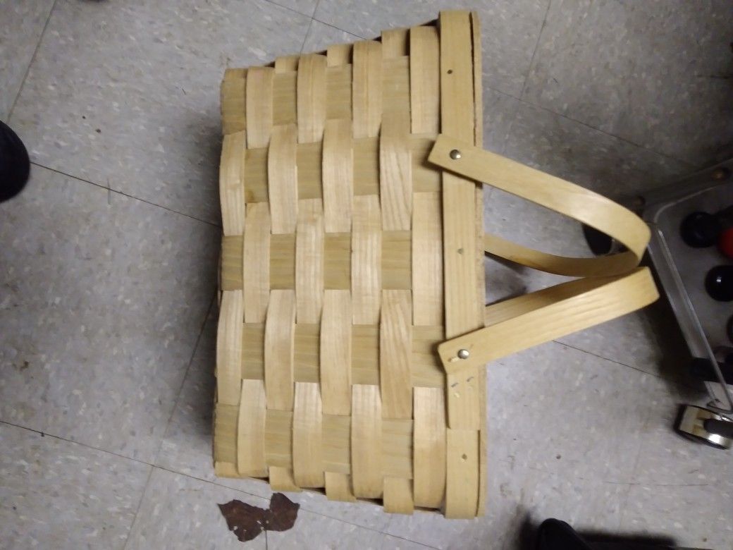 Vintage Snap On Tools Picnic Basket.