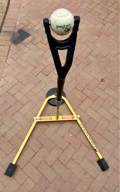 Tennis Coach- Billy Jean King Eye Coach- With Carrying Case